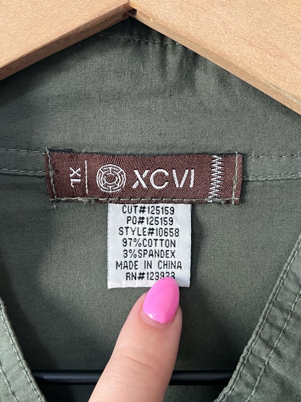 XCVI Army Green Full Zip Lightweight Utility Jacket Size XL Boho Pockets - Picture 9 of 10